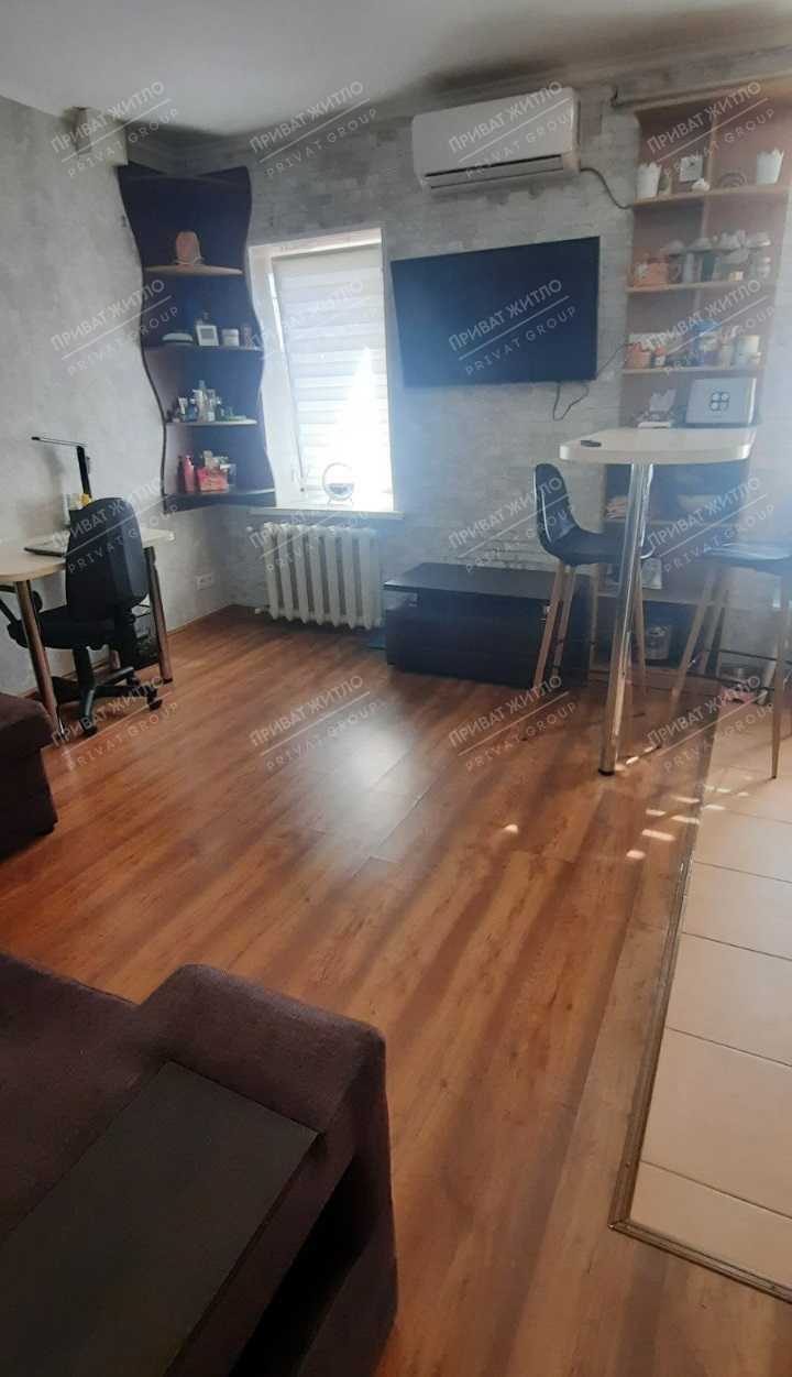 Продаж 1 кімнатної квартири з автономним опаленням
 | Приват житло