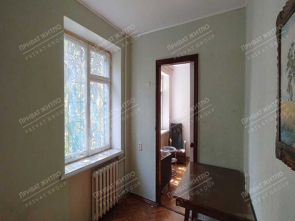 Продається 4-кімнатна квартира на Браїлках | Приват житло