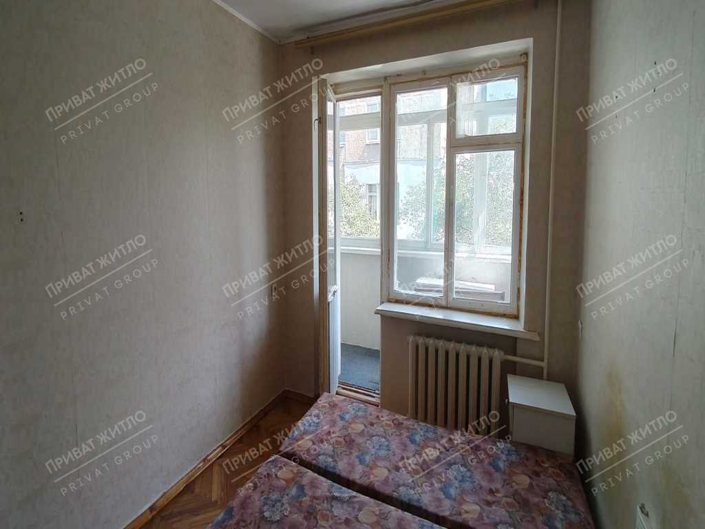 Продається 4-кімнатна квартира на Браїлках | Приват житло