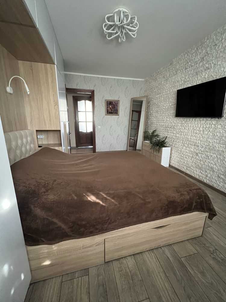 Продаж 2 кімнатної квартири на Половках | Приват житло