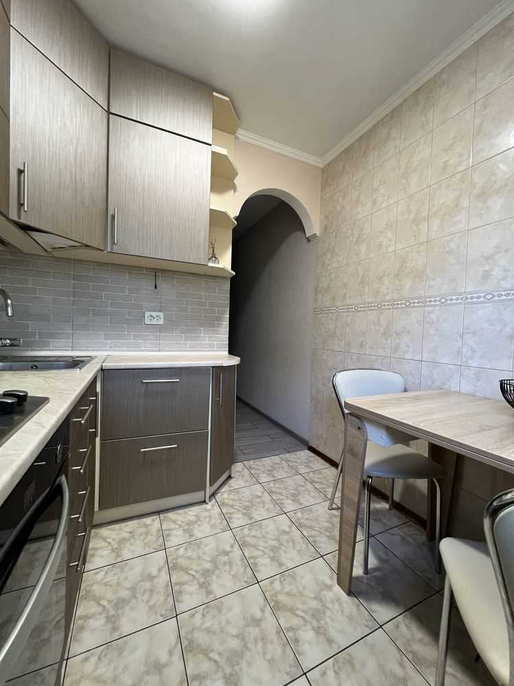 Продаж 2 кімнатної квартири на Половках | Приват житло