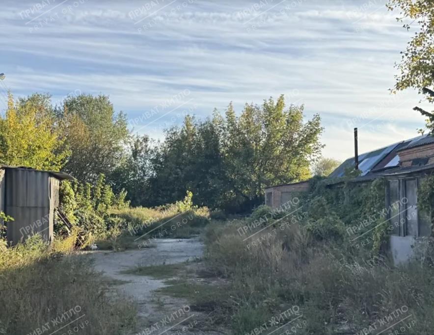 Земля 15 соток з комунікаціями. Промбаза. Вигідно! | Приват житло