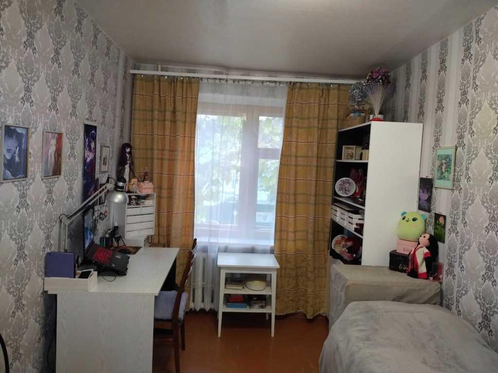 3 кімнатна район Березового скверу | Приват житло