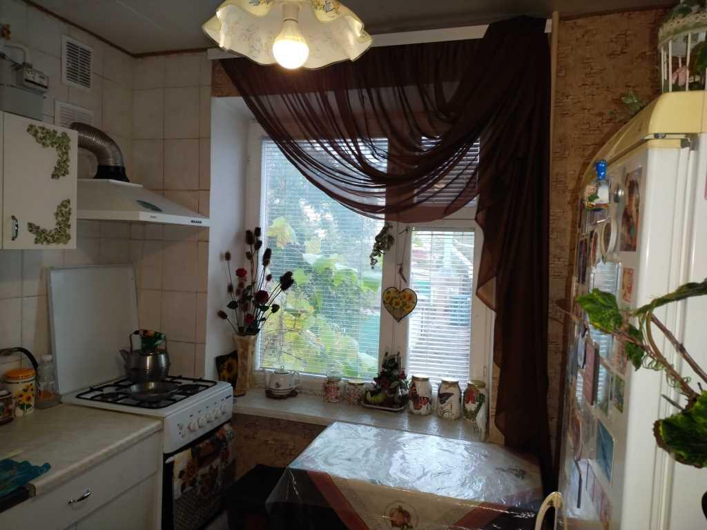 3 кімнатна район Березового скверу | Приват житло