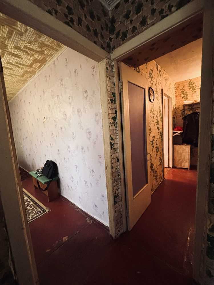 2-кімнатна квартира на Половках. Тихий район, поруч зупинка і ліс | Приват житло