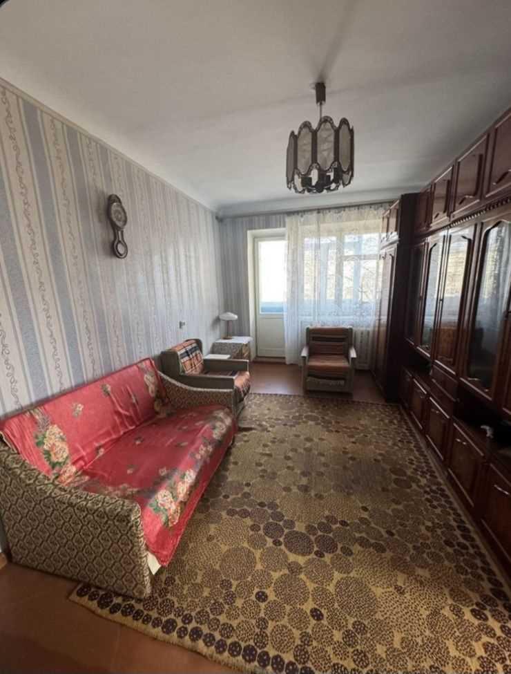 Мотель. Трикімнатна квартира на вул. Грушевського.
 | Приват житло