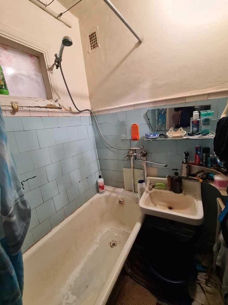 Мотель. Трикімнатна квартира на вул. Грушевського.
 | Приват житло