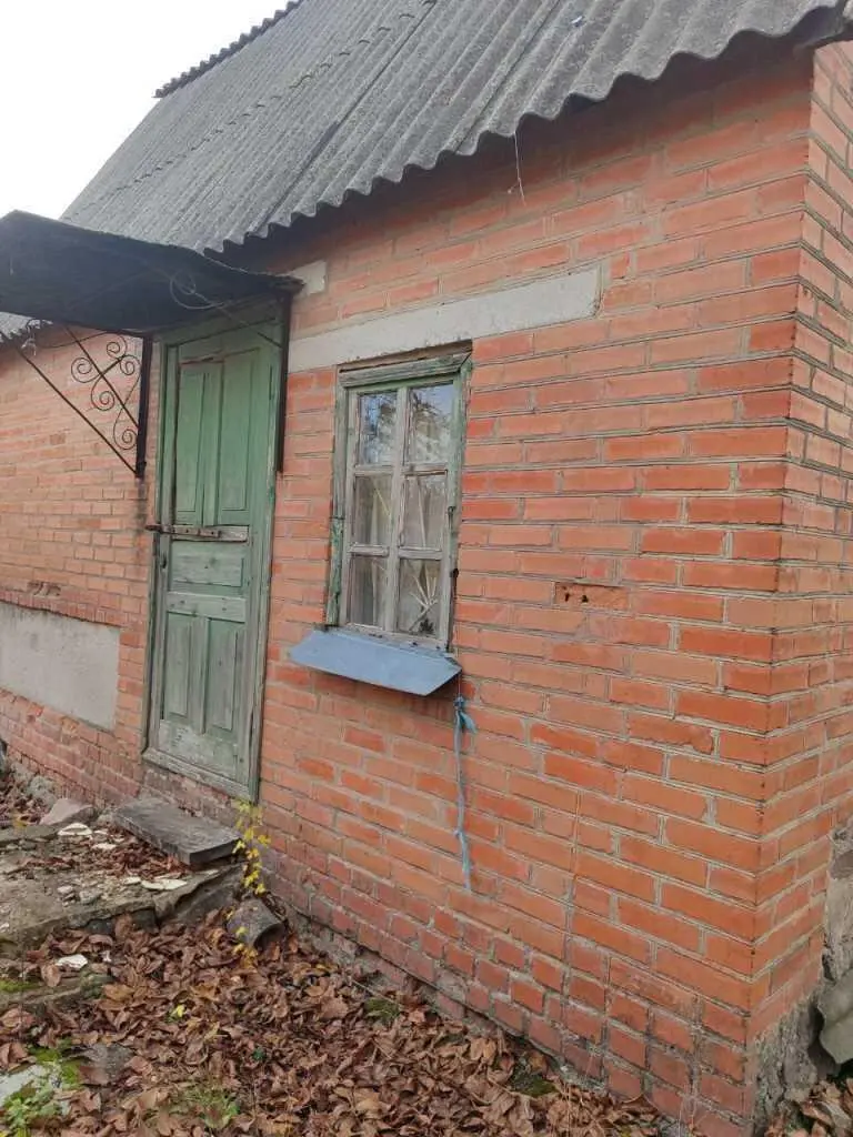 Земельна ділянка з будинком під ремонт в Жуках! | Приват житло