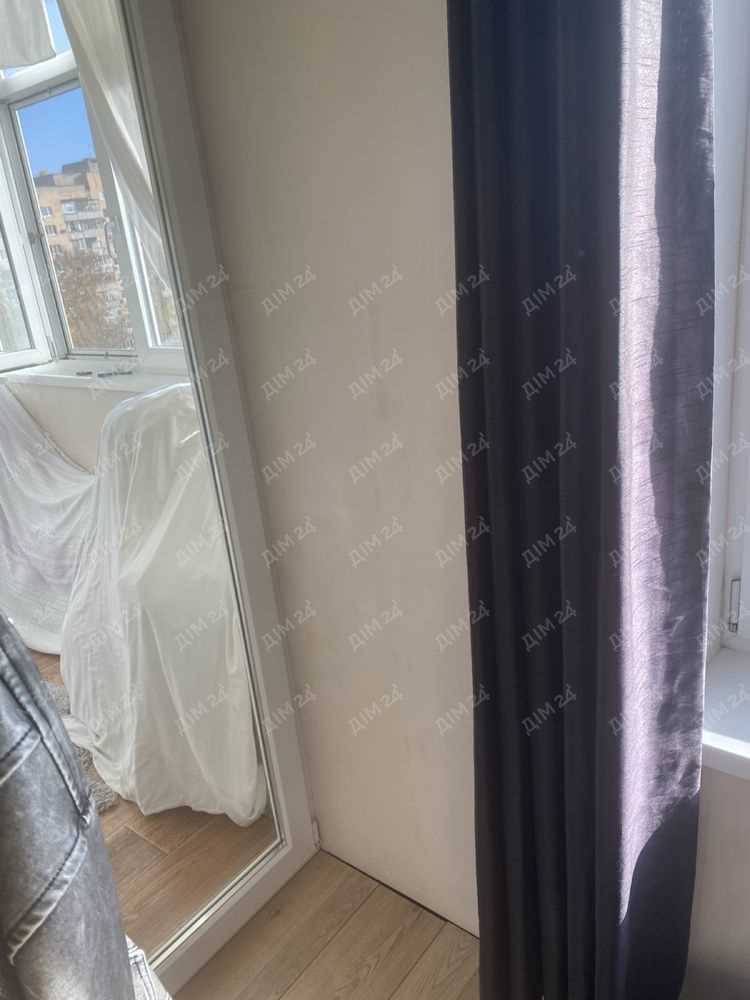 2 кімнатна квартира по кільцю.
 | Приват житло