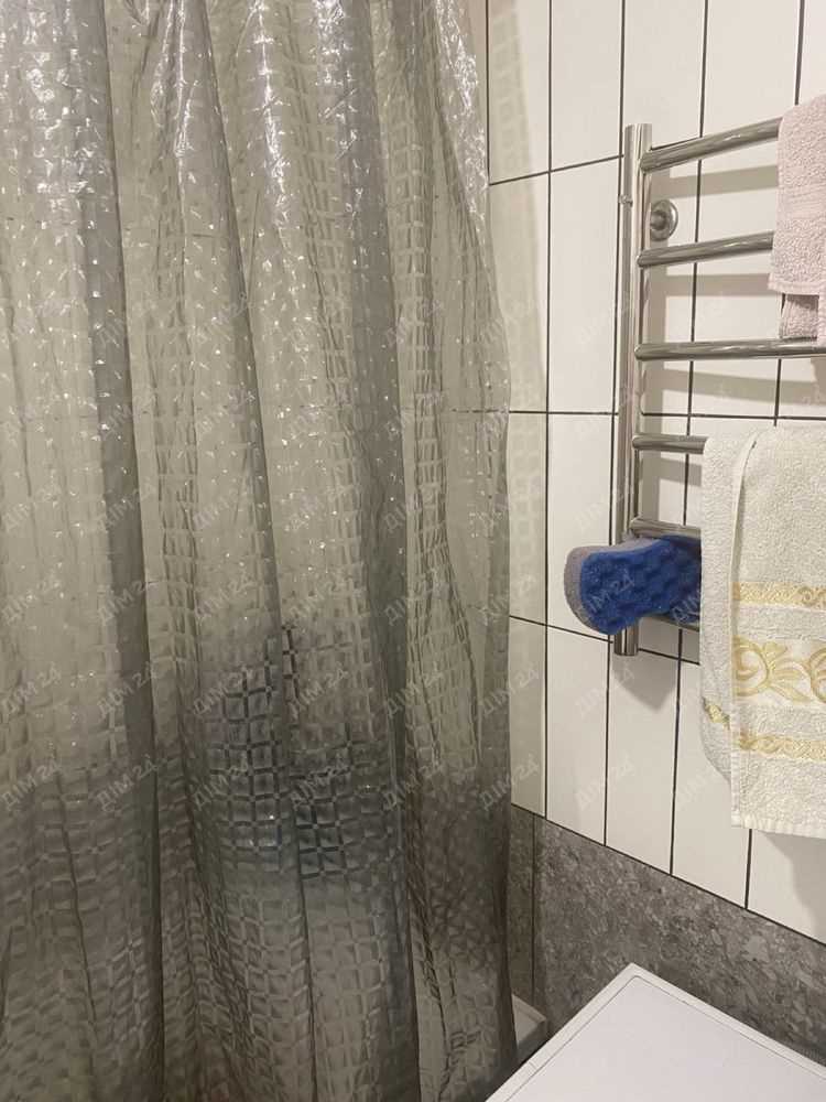 2 кімнатна квартира по кільцю.
 | Приват житло