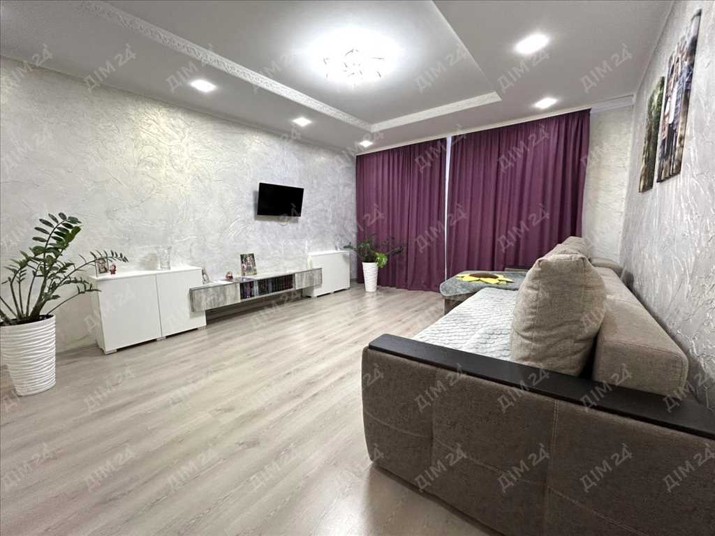 Будинок у селі Великі Будища, поруч із Диканькою | Приват житло