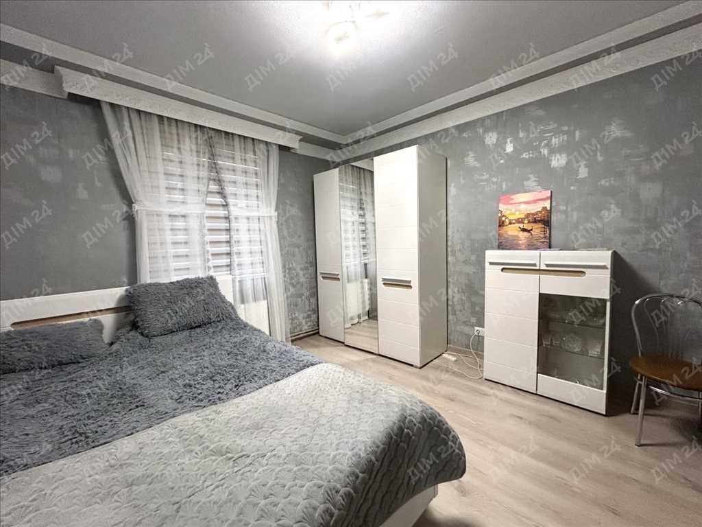 Будинок у селі Великі Будища, поруч із Диканькою | Приват житло