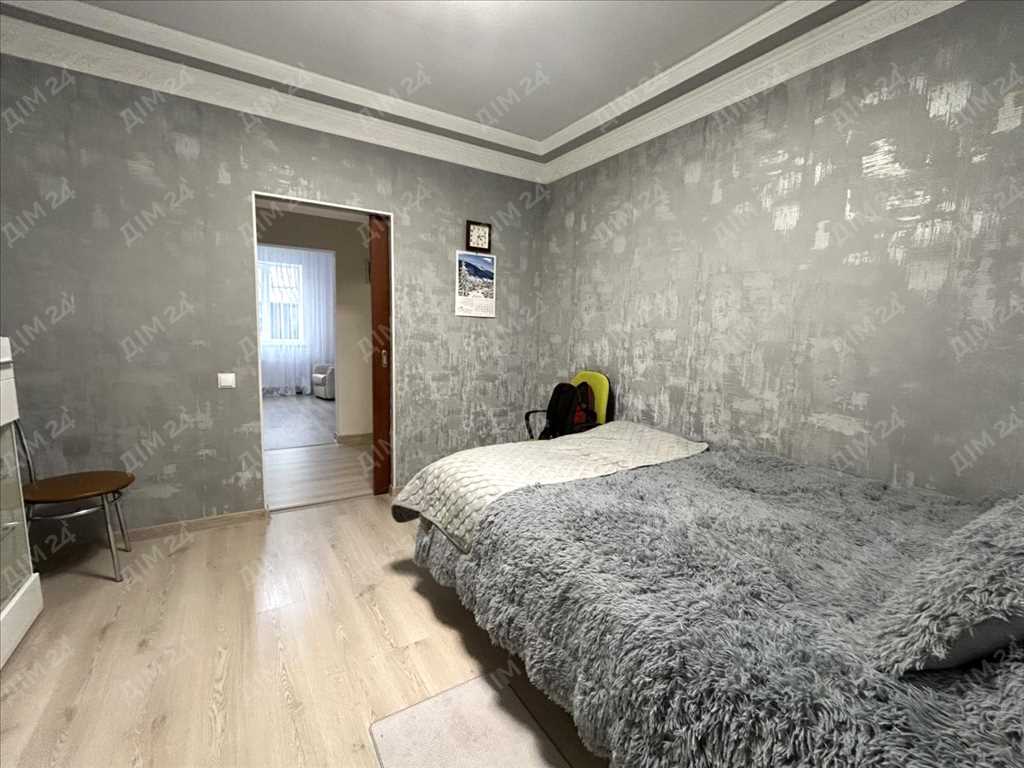 Будинок у селі Великі Будища, поруч із Диканькою | Приват житло