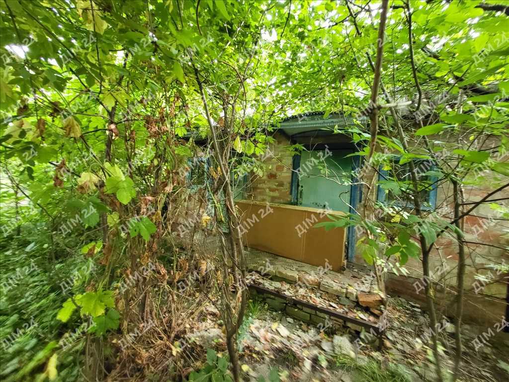 Ділянка з будинком під знесення, с. Патлаївка | Приват житло