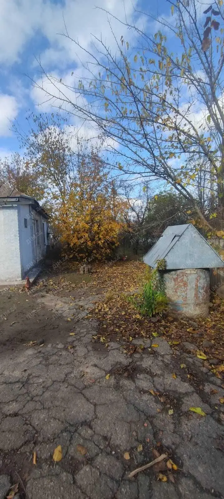 Окремий будинок поруч з містом. | Приват житло