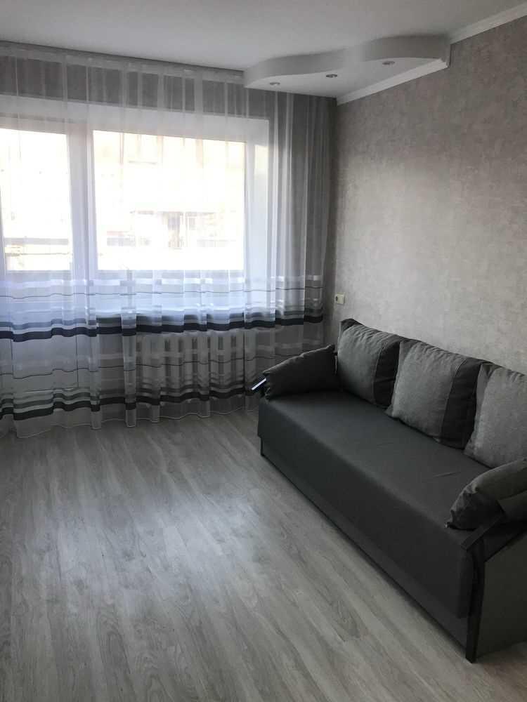 Продам 1-кімнатну квартиру на Леваді, вул. Чураївни | Приват житло