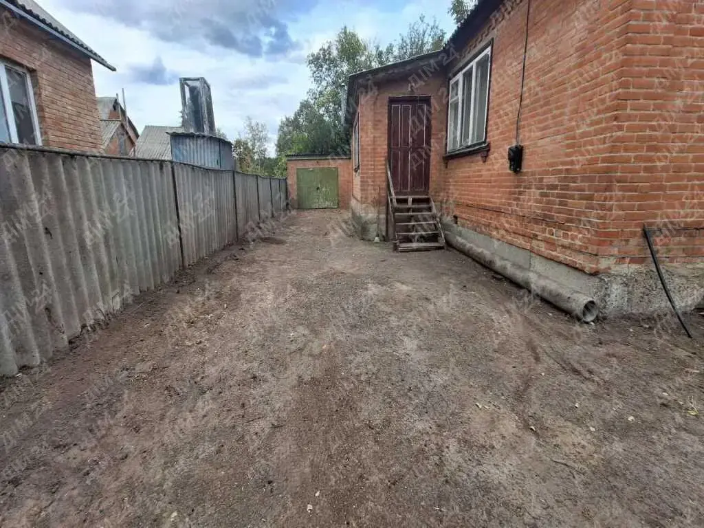 Хороший варіант для родини - будинок на Крутому березі. | Приват житло