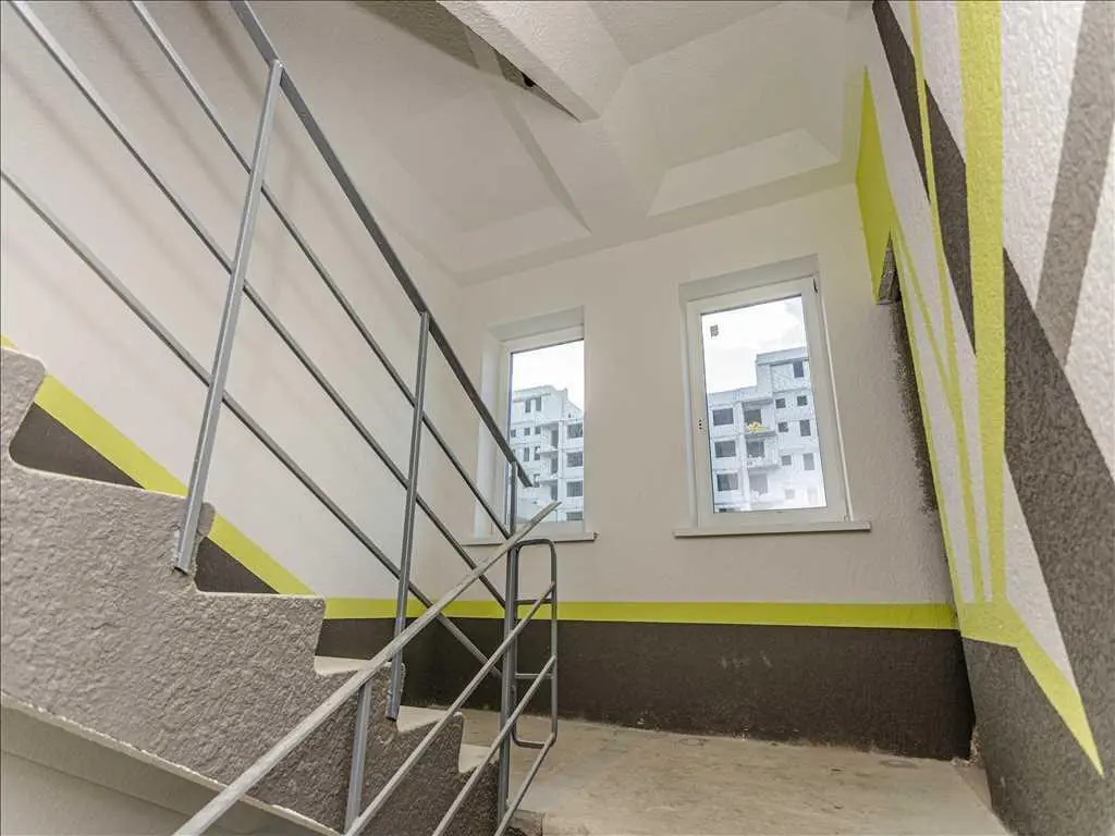 Простора 1-кімнатна квартира в ЖК «Пелюстковий» | Приват житло