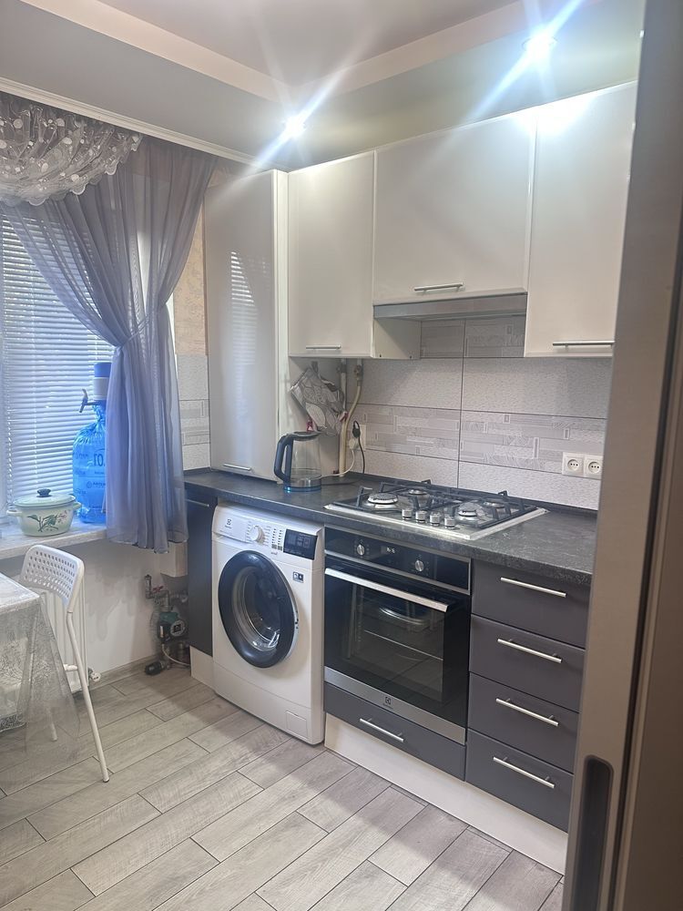 Двокімнатна квартира з євроремонтом в Степному! | Приват житло