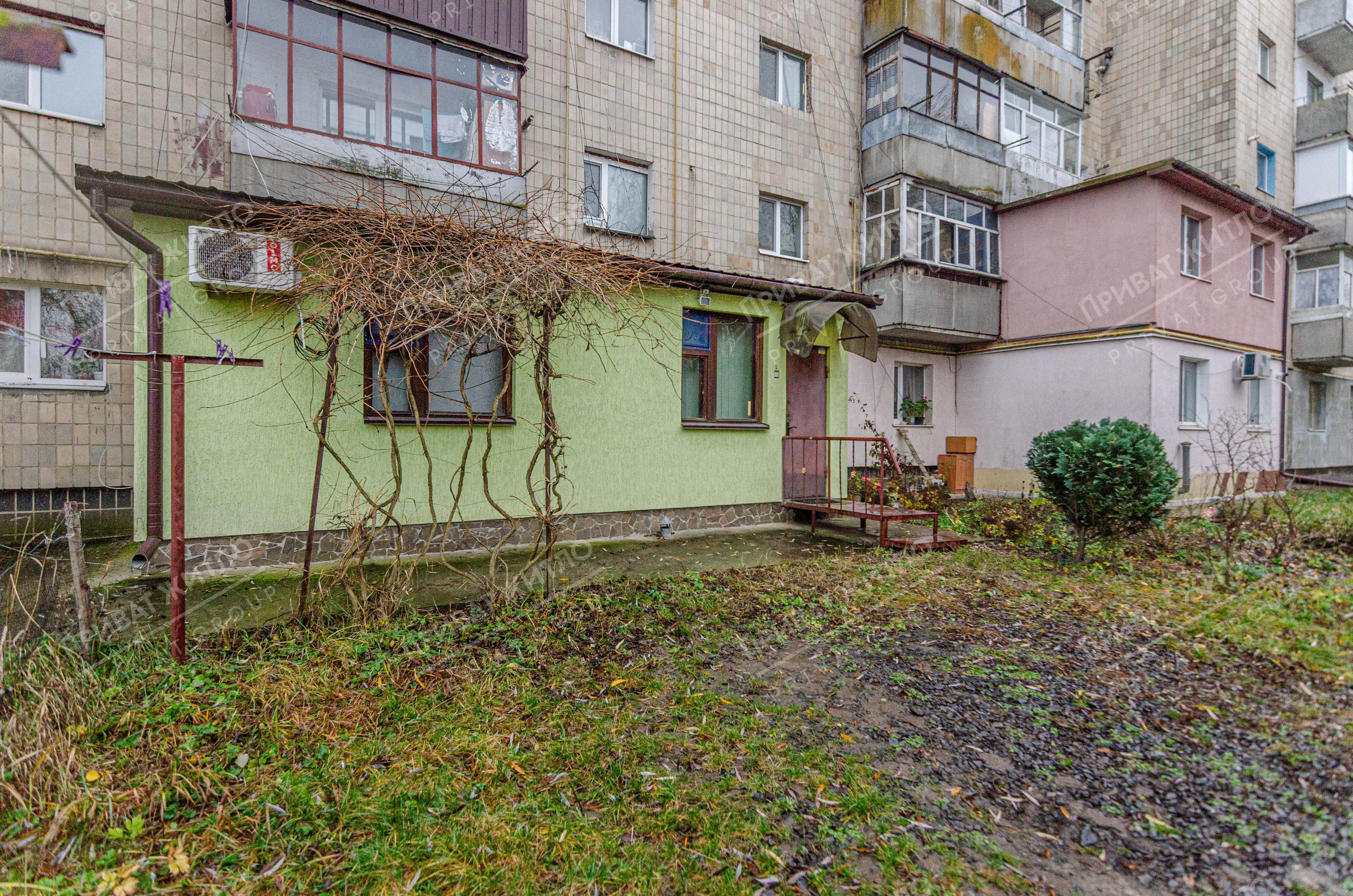 Квартира в цегляному будинку 44м2 з окремим входом !  | Приват житло