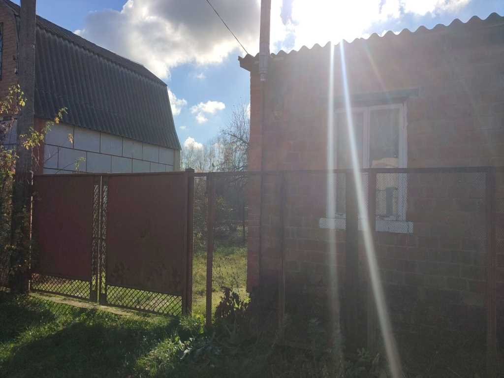 Земельна ділянка з будинком, с.Терешки | Приват житло