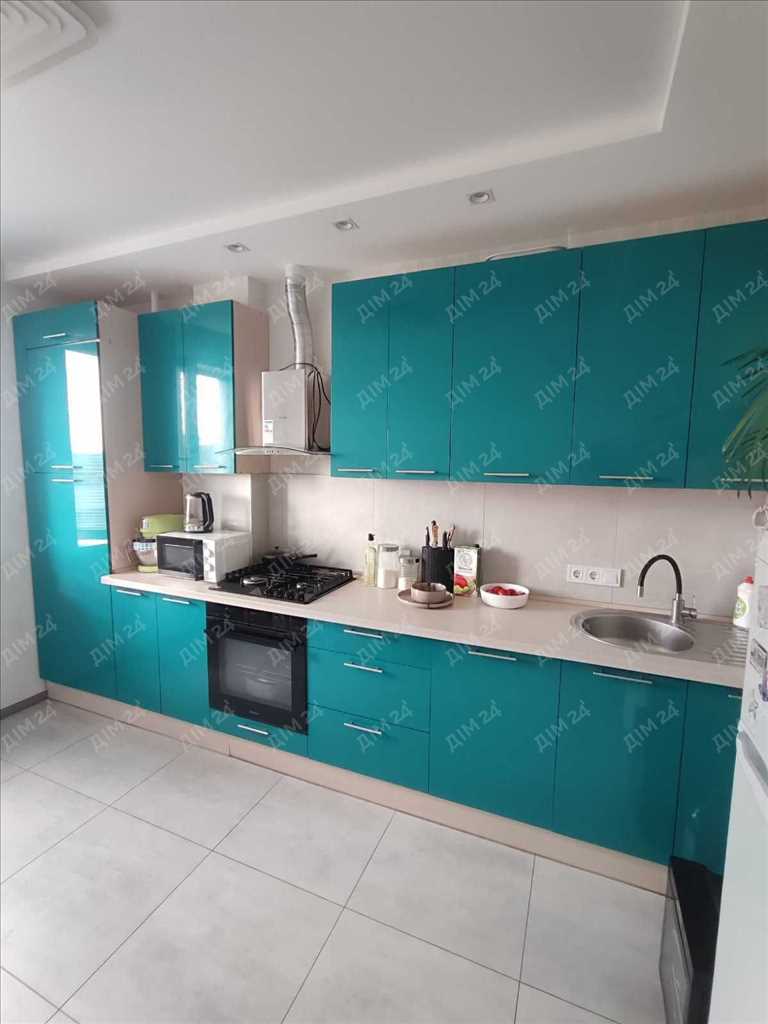 Простора квартира в новобудові! | Приват житло