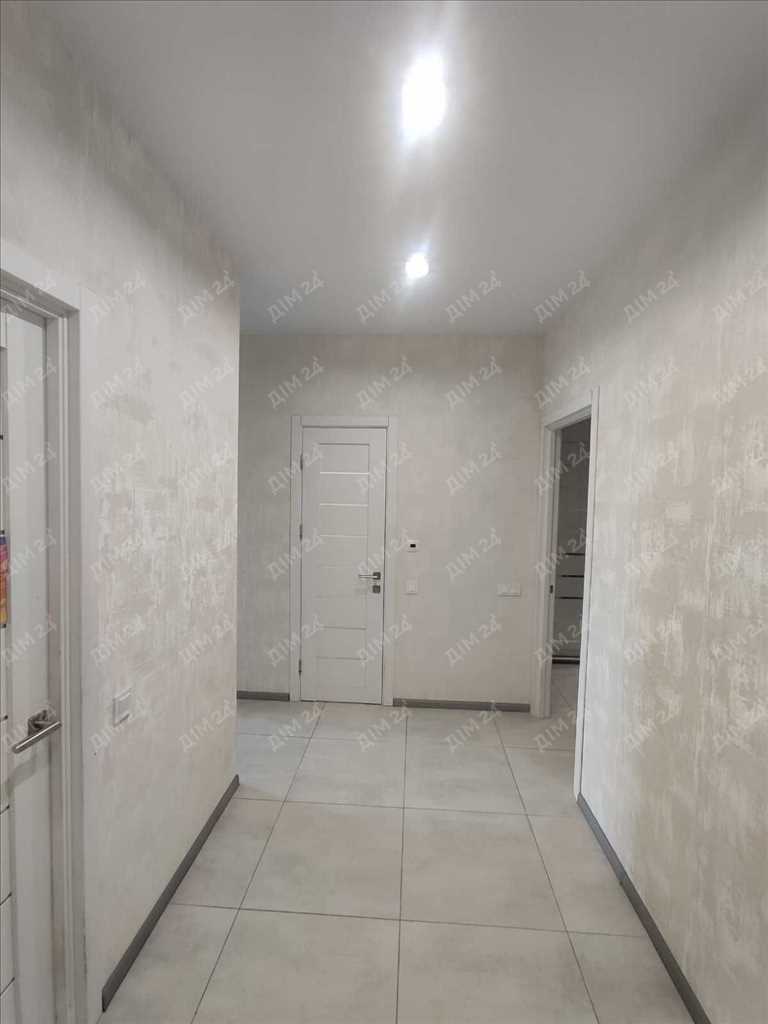 Простора квартира в новобудові! | Приват житло