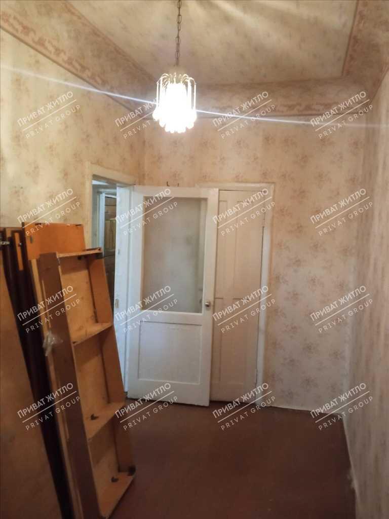2-кімнатна квартира: ЦУМ, закритий двір, сталінка | Приват житло