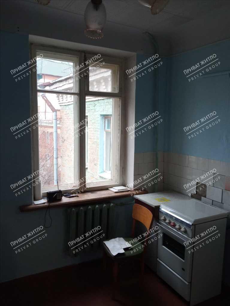 2-кімнатна квартира: ЦУМ, закритий двір, сталінка | Приват житло