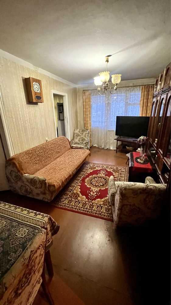 4 кімнатна квартира на середньому поверсі на Алмазному | Приват житло