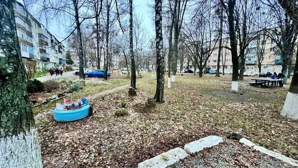 4 кімнатна квартира на середньому поверсі на Алмазному | Приват житло