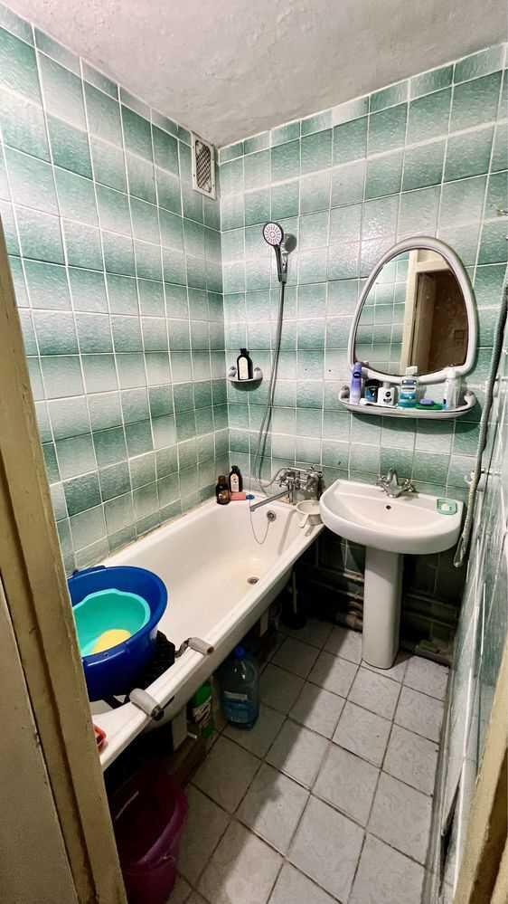 4 кімнатна квартира на середньому поверсі на Алмазному | Приват житло