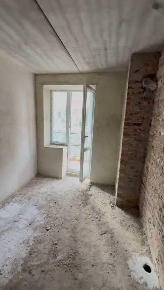 Однокімнатна квартира з АО на Садах | Приват житло