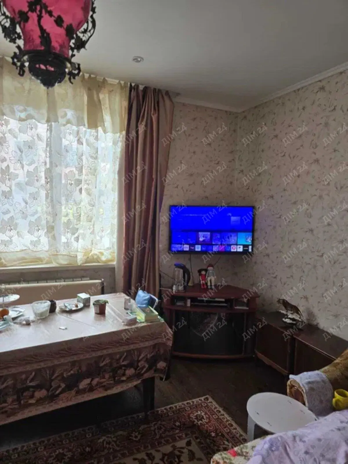 Трикімнатна сталінка на Подолі. | Приват житло