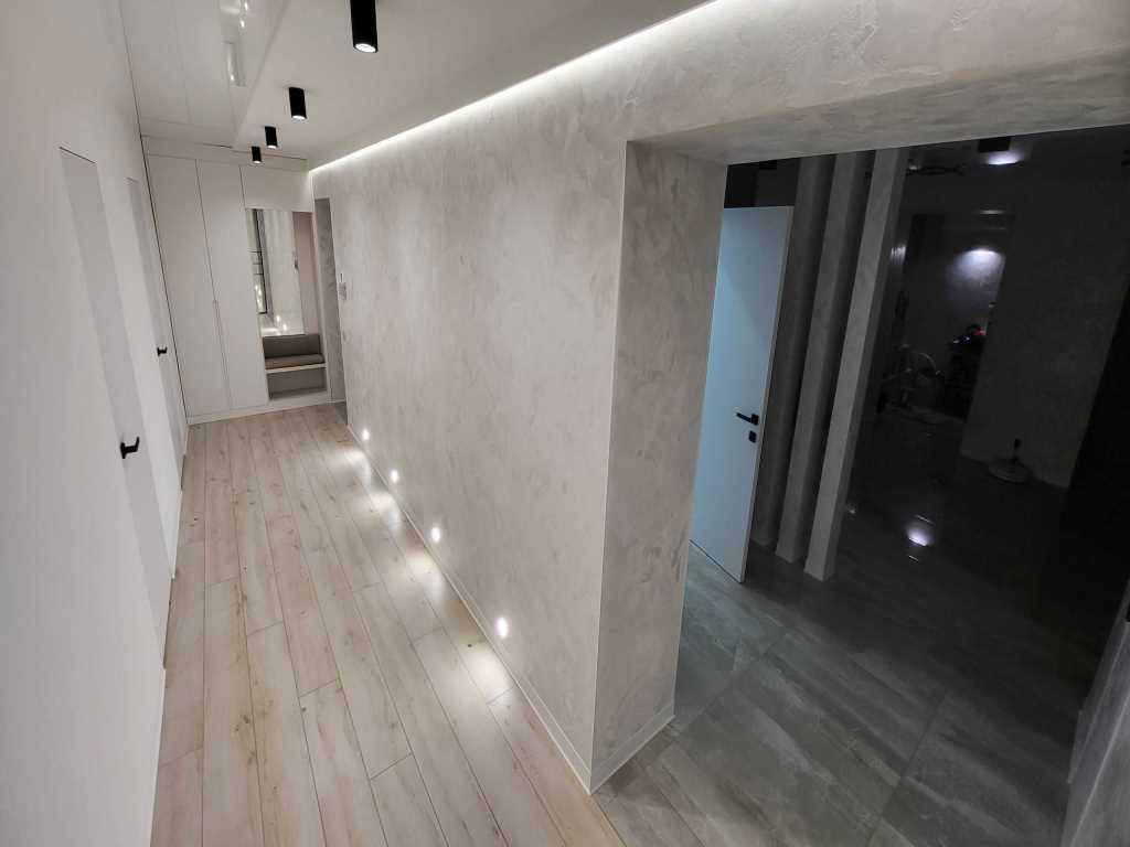 Продаж елітної трикімнатної квартири 112 м² з індивідуальним газовим опаленням
 | Приват житло