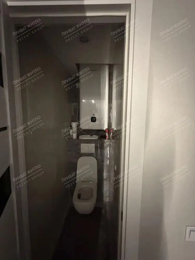 Трикімнатна квартира з євроремотом! | Приват житло