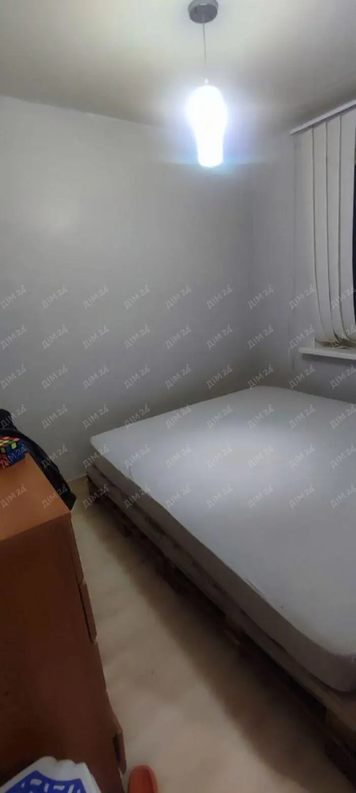 Частина будинку в районі 8 школи. | Приват житло