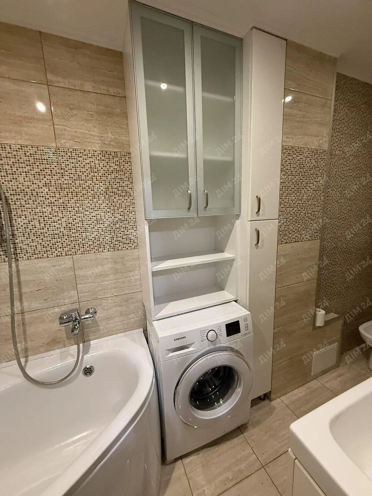 Левада. Квартира з дизайнерським проєктом. | Приват житло