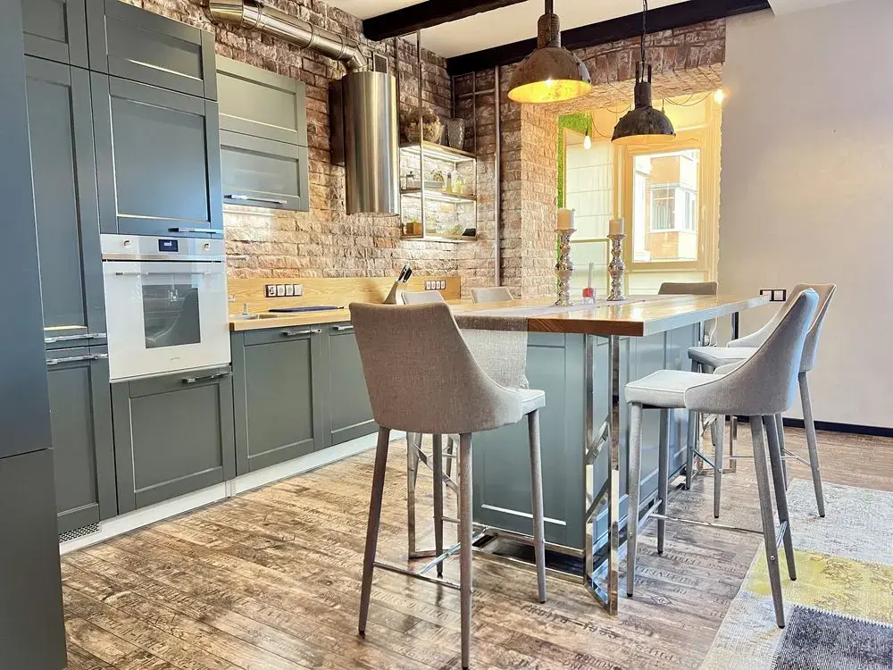 Двокімнатна квартира-студія в самому центрі Полтави! | Приват житло