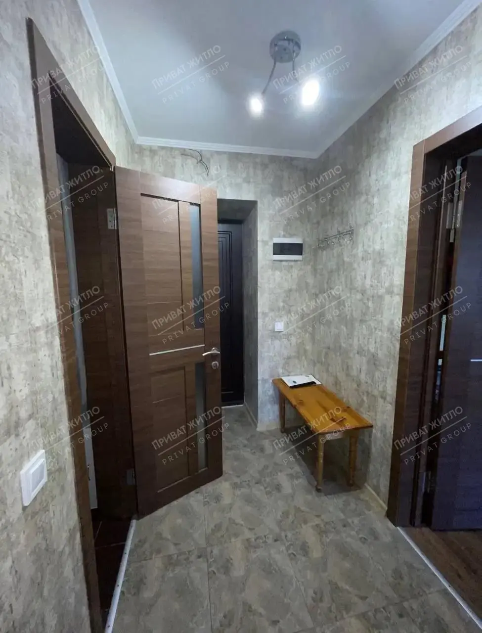 Однокімнатна квартира в спальному районі міста! | Приват житло