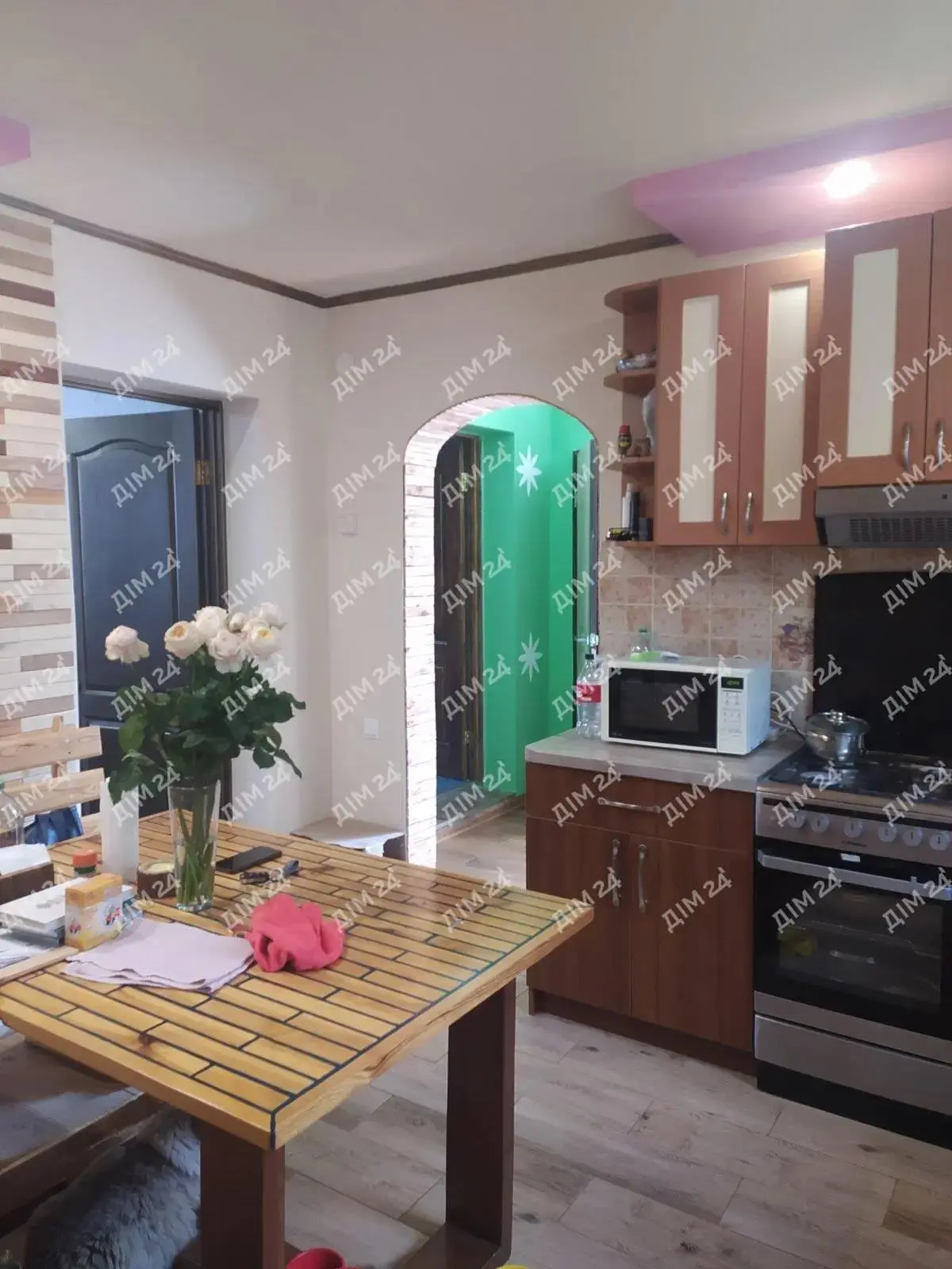 Затишна  частина будинку в селі Степне Полтавського району | Приват житло