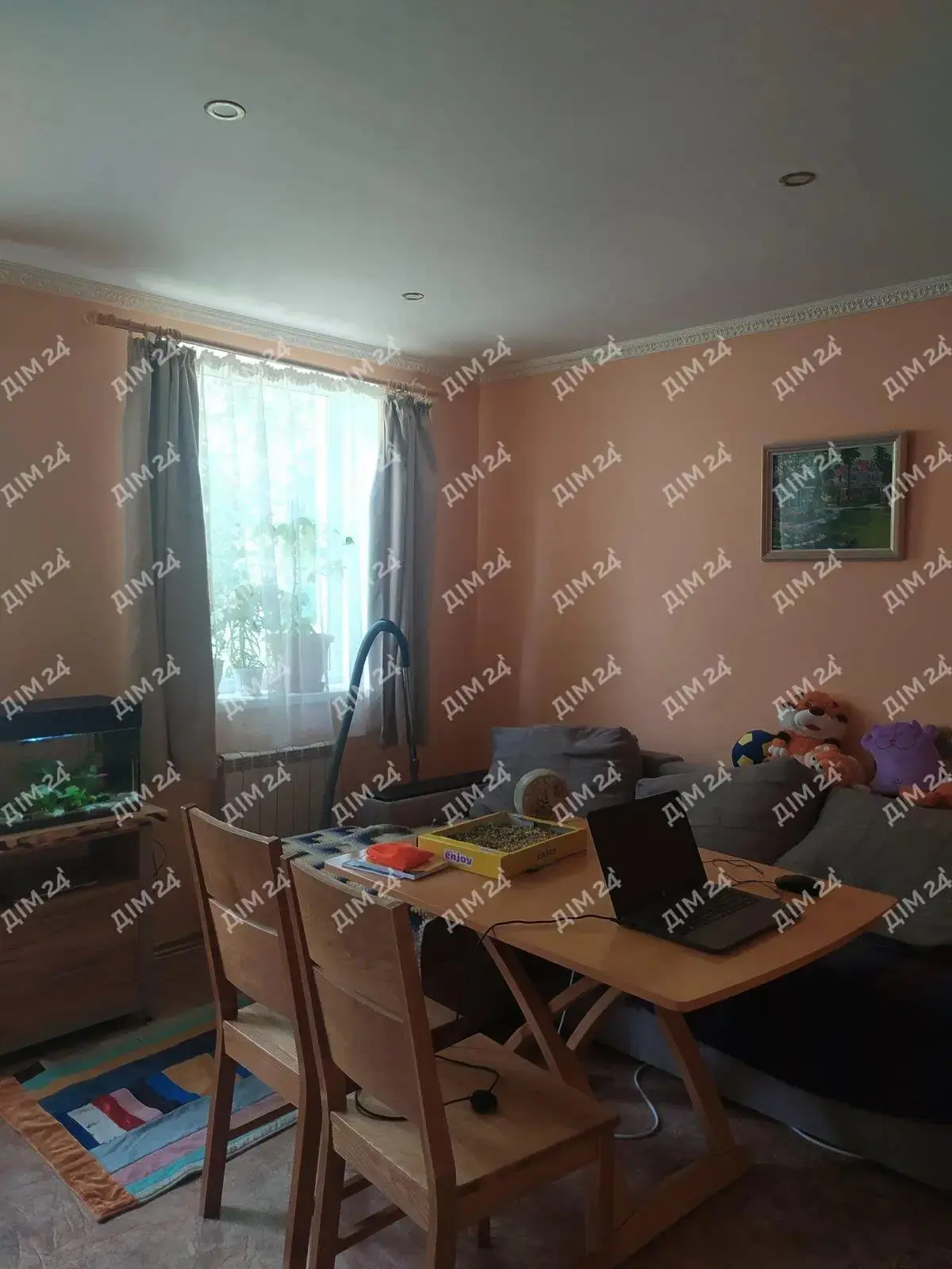 Затишна  частина будинку в селі Степне Полтавського району | Приват житло