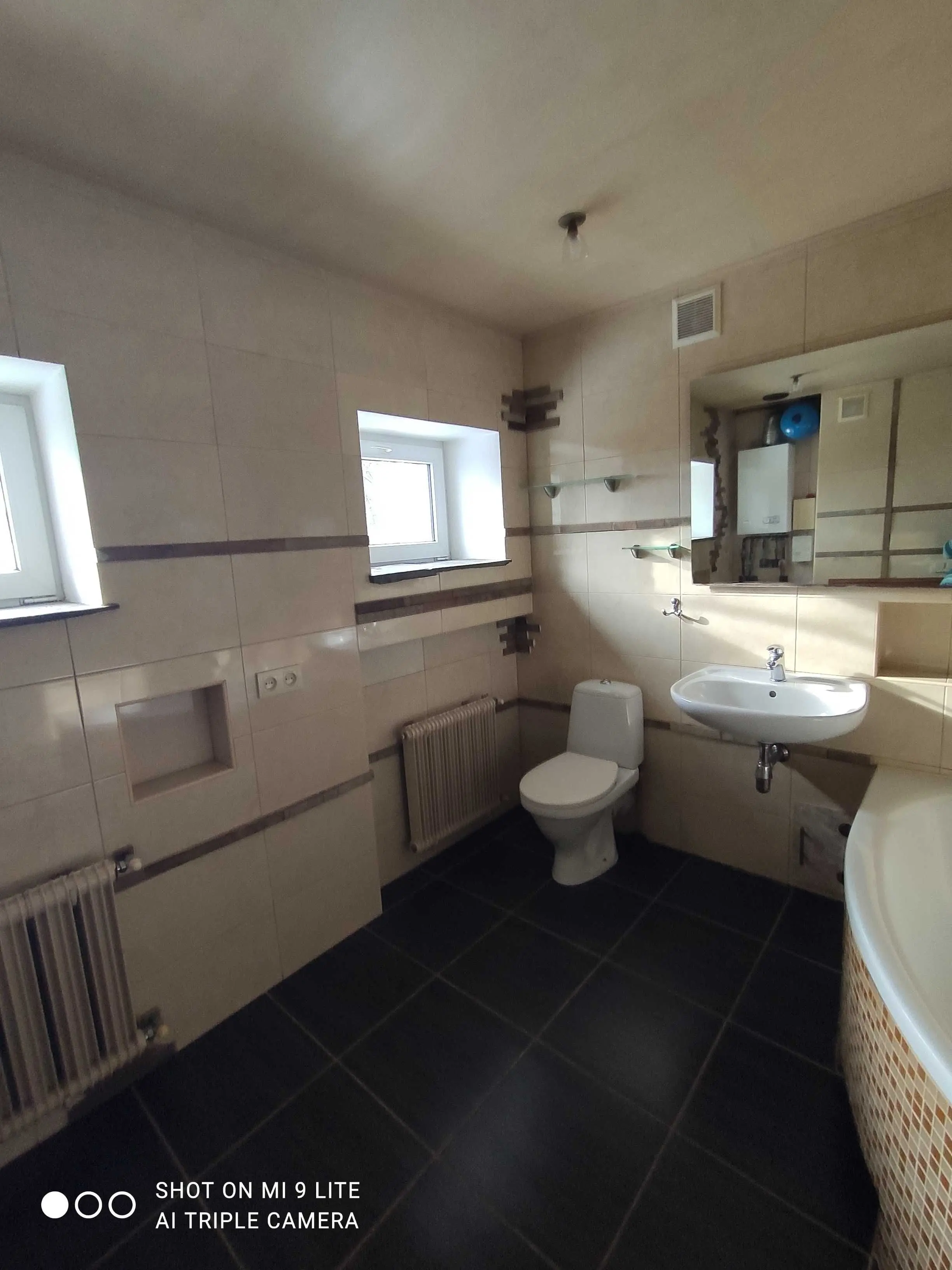 Будинок у Полтаві з потенціалом на майбутнє  | Приват житло