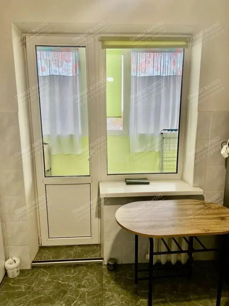 Однокімнатна квартира на Розсошенцях! | Приват житло