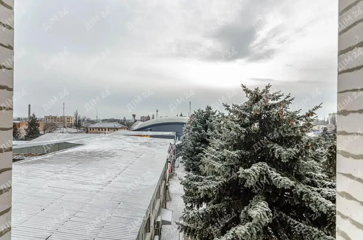 Трикімнатна квартира з панорамою на Полтавські  