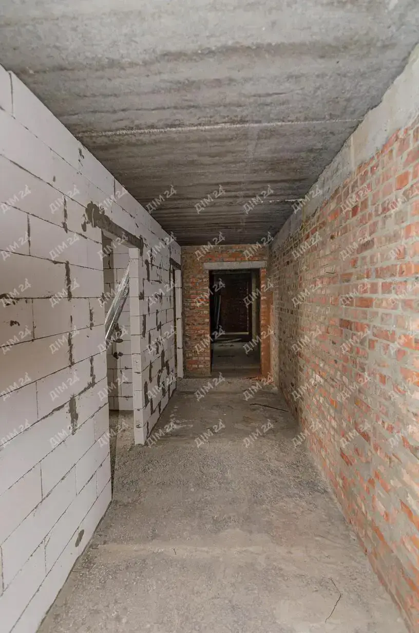 Трикімнатна квартира з панорамою та тишею
 | Приват житло