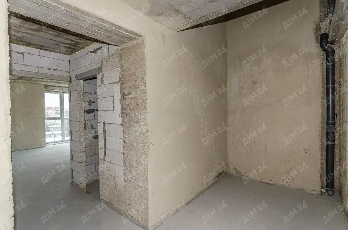 Чотири кімнати в одному просторі ЖК 