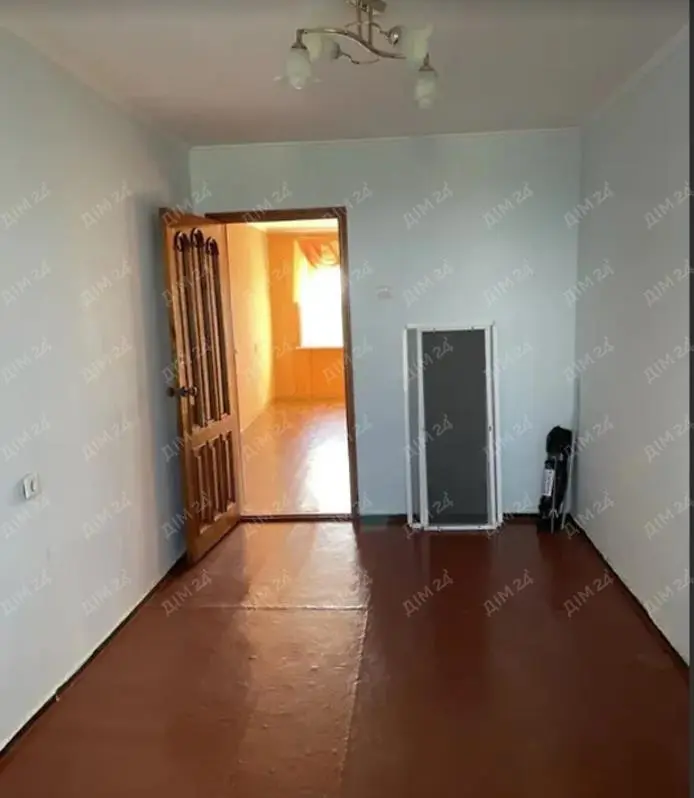 Трикімнатна квартира у центрі | Приват житло