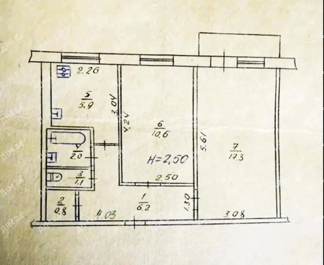Продаж двокімнатної квартири з окремими кімнатами по кільцю
 | Приват житло