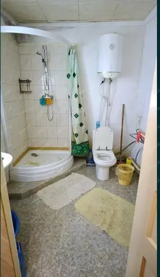 Охайний будинок в селі Гора | Приват житло